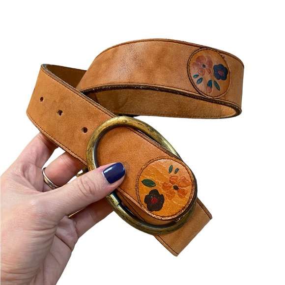 ❌SOLD🏷️Vintage Hand Painted Brown Leather Bohemian Belt - Picture 6 of 13